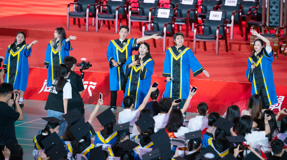 DSC05144.jpg 伟德国际1946