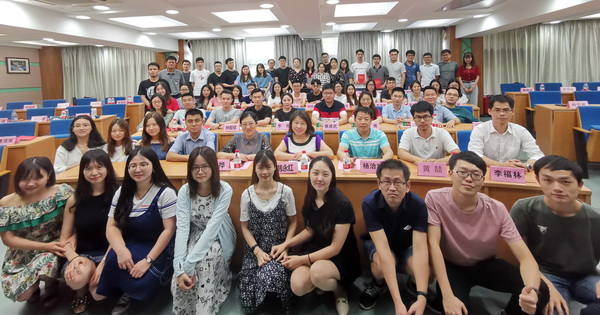http://www.cssn.cn/zt/rwln/lngc/201908/W020190801424910428641.jpg
